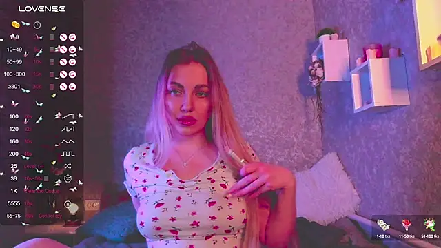 Mika Rayy online show from 01.13.25