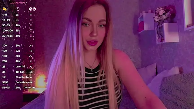 Mika Rayy online show from 03.11.25