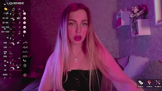 Mika Rayy online show from 03.14.25