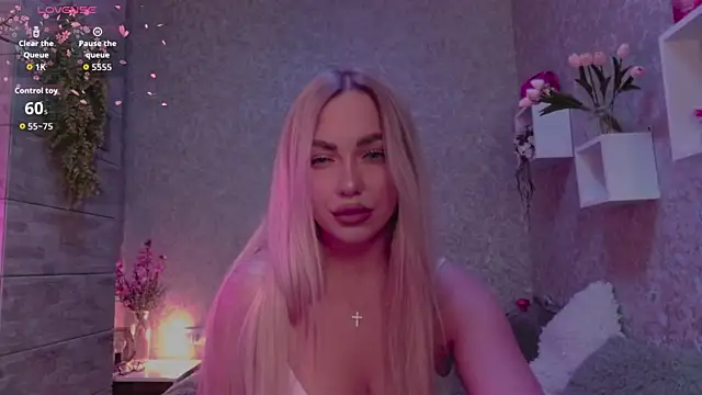 Mika Rayy online show from 09.11.25