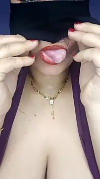 Snapshot of shosho500500 chatting on 11.03.25 shosho500500 online show from 11.03.25