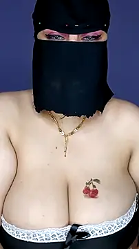 Snapshot of shosho500500 chatting on 11.07.25 shosho500500 online show from 11.07.25