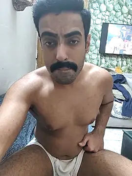 Snapshot of vaibhavchugh38 chatting on 02.16.25 vaibhavchugh38 online show from 02.16.25