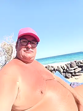 Snapshot of MountJohnXL chatting on 02.07.25 MountJohnXL online show from 02.07.25