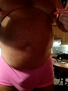 Snapshot of MountJohnXL chatting on 02.15.25 MountJohnXL online show from 02.15.25