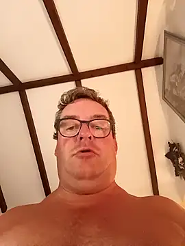 Snapshot of MountJohnXL chatting on 02.27.25 MountJohnXL online show from 02.27.25