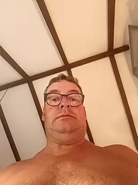 Snapshot of MountJohnXL chatting on 03.14.25 MountJohnXL online show from 03.14.25