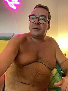 Snapshot of MountJohnXL chatting on 02.16.26 MountJohnXL online show from 02.16.26