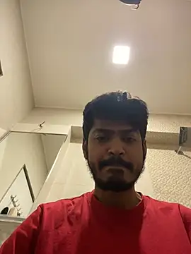 Snapshot of cute_modell chatting on 01.14.25 cute modell online show from 01.14.25