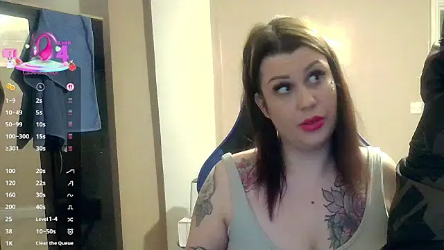 Snapshot of vanillachocduo chatting on 03.20.25 vanillachocduo online show from 03.20.25