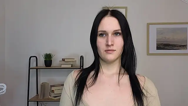 Snapshot of Bonnie_White chatting on 02.15.25 Bonnie White online show from 02.15.25