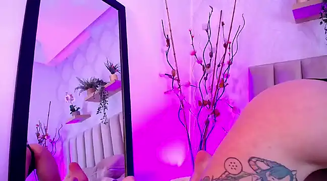 coral jonesss online show from 02.01.25