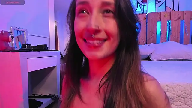 coral jonesss online show from 09.20.25