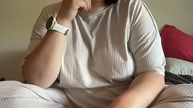 Snapshot of Teasingsarah chatting on 09.17.25 Teasingsarah online show from 09.17.25