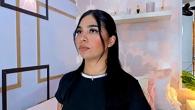 CharlotteGraay online show from 11.28.25