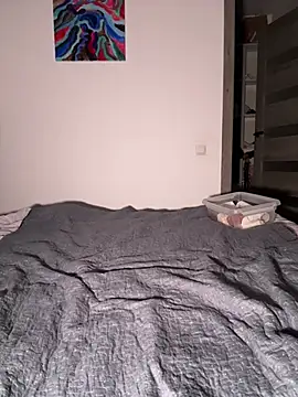 Snapshot of Mylaya chatting on 02.19.25 Mylaya online show from 02.19.25