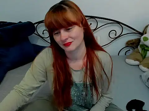 Snapshot of NightWish_Lorena chatting on 10.31.25 NightWish Lorena online show from 10.31.25