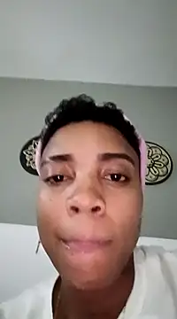 LuciaWallace online show from 03.23.25