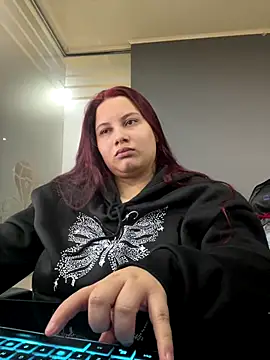 Snapshot of Ryleen_Beckman chatting on 11.11.25 Ryleen Beckman online show from 11.11.25