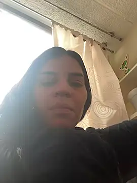 Snapshot of Anddyy__ chatting on 02.11.25 Anddyy online show from 02.11.25