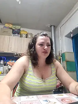Snapshot of Jyleta chatting on 06.30.26 Jyleta online show from 06.30.26