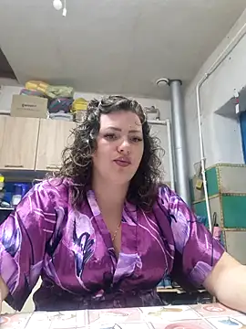 Snapshot of Jyleta chatting on 07.18.26 Jyleta online show from 07.18.26