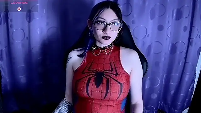 Kimlennox  online show from 01.23.25