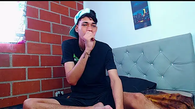 Alejandro bigdick x online show from 03.03.25