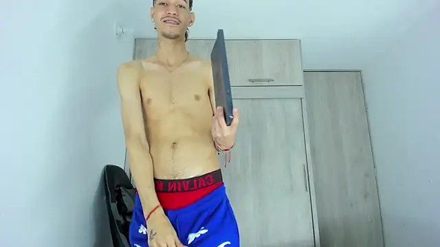Alejandro bigdick x online show from 09.28.25