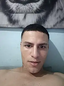 Snapshot of dany_hardy chatting on 10.26.25 dany hardy online show from 10.26.25