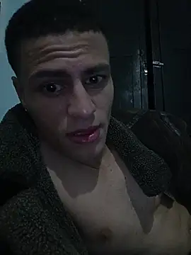 Snapshot of dany_hardy chatting on 11.12.25 dany hardy online show from 11.12.25