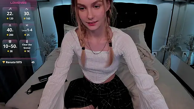 Molly Pink  online show from 01.14.25