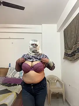 Miss-Jasmine online show from 02.25.25
