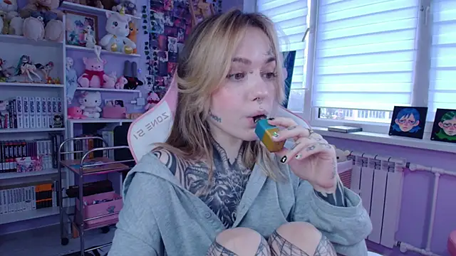 Catharsisi online show from 10.05.25