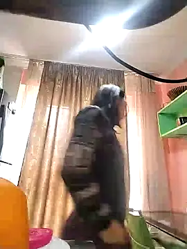 Rosanna Rennie online show from 01.19.25