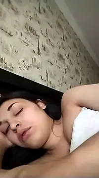 Rosanna Rennie online show from 01.26.25