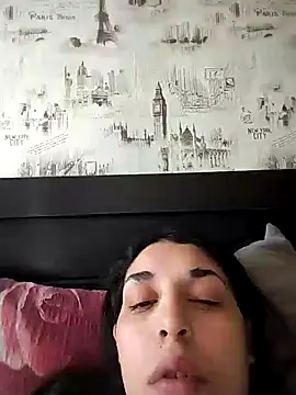 Rosanna Rennie online show from 03.07.25