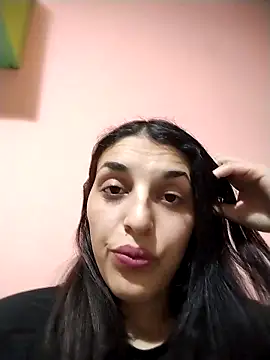 Rosanna Rennie online show from 03.17.25