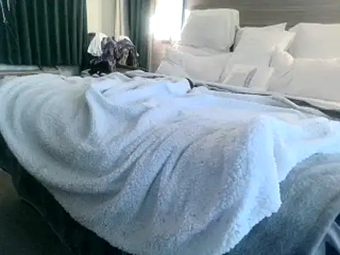 AQuickPhyx online show from 02.04.25