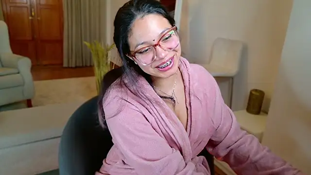 Snapshot of SelenaBlumX chatting on 01.21.25 SelenaBlumX online show from 01.21.25