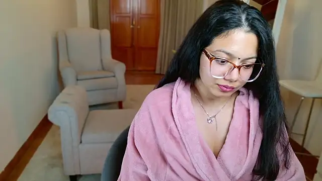 Snapshot of SelenaBlumX chatting on 01.22.25 SelenaBlumX online show from 01.22.25