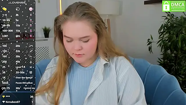 Snapshot of Erica__Alta chatting on 01.17.25 Erica Alta online show from 01.17.25