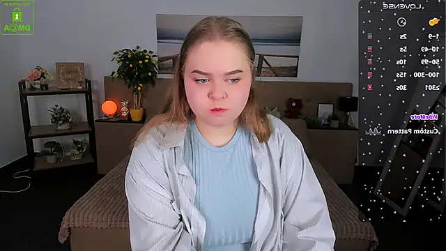 Snapshot of Erica__Alta chatting on 01.18.25 Erica Alta online show from 01.18.25