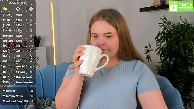 Snapshot of Erica__Alta chatting on 01.21.25 Erica Alta online show from 01.21.25