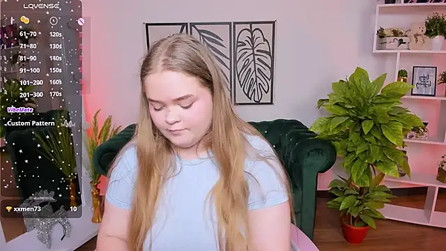 Snapshot of Erica__Alta chatting on 01.24.25 Erica Alta online show from 01.24.25