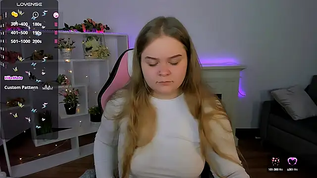 Snapshot of Erica__Alta chatting on 02.03.25 Erica Alta online show from 02.03.25