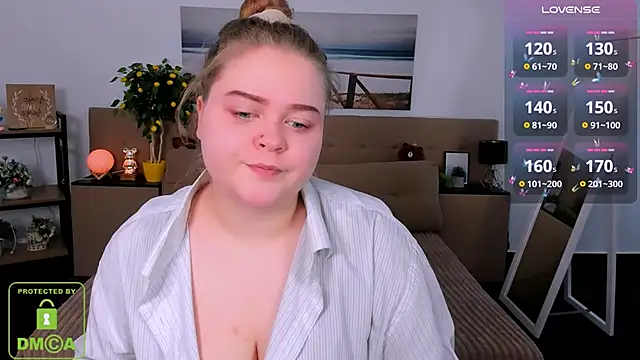 Snapshot of Erica__Alta chatting on 02.15.25 Erica Alta online show from 02.15.25