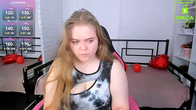 Snapshot of Erica__Alta chatting on 02.26.25 Erica Alta online show from 02.26.25