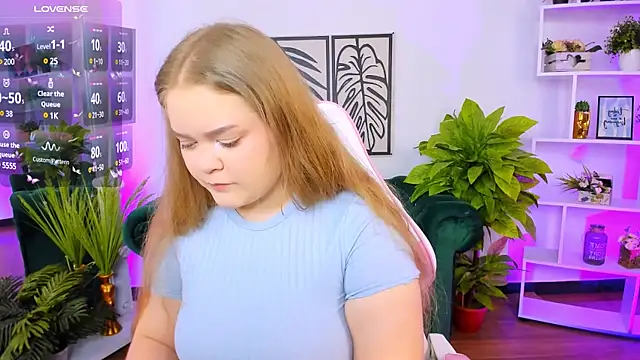 Snapshot of Erica__Alta chatting on 03.21.25 Erica Alta online show from 03.21.25