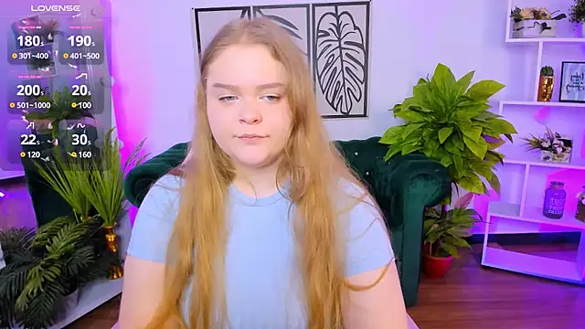 Snapshot of Erica__Alta chatting on 03.21.25 Erica Alta online show from 03.21.25